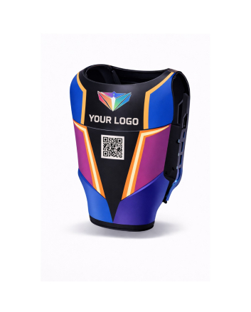 BOTANDO.ai 4-Farb Robot Branding Edition mit individuellem Logo, vierfarbigem Premium-Design und integriertem QR-Code auf personalisiertem Robotik-Korpus