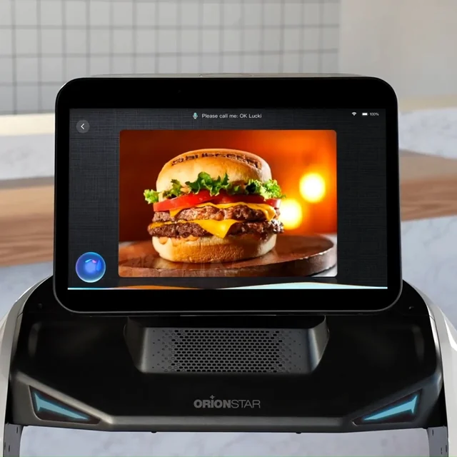 OrionStar LuckiBot Pro im Serviceeinsatz 1
