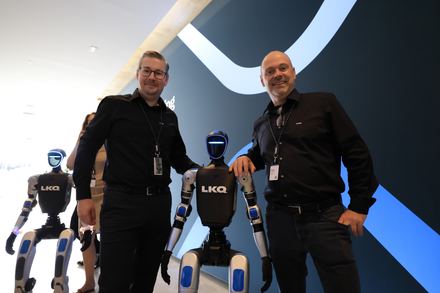 TONEART-Team Portrait beim LKQ Europe Premium Event 2026